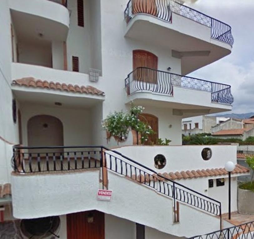 Holiday Home Recanati ジャルディーニ・ナクソス 部屋 写真
