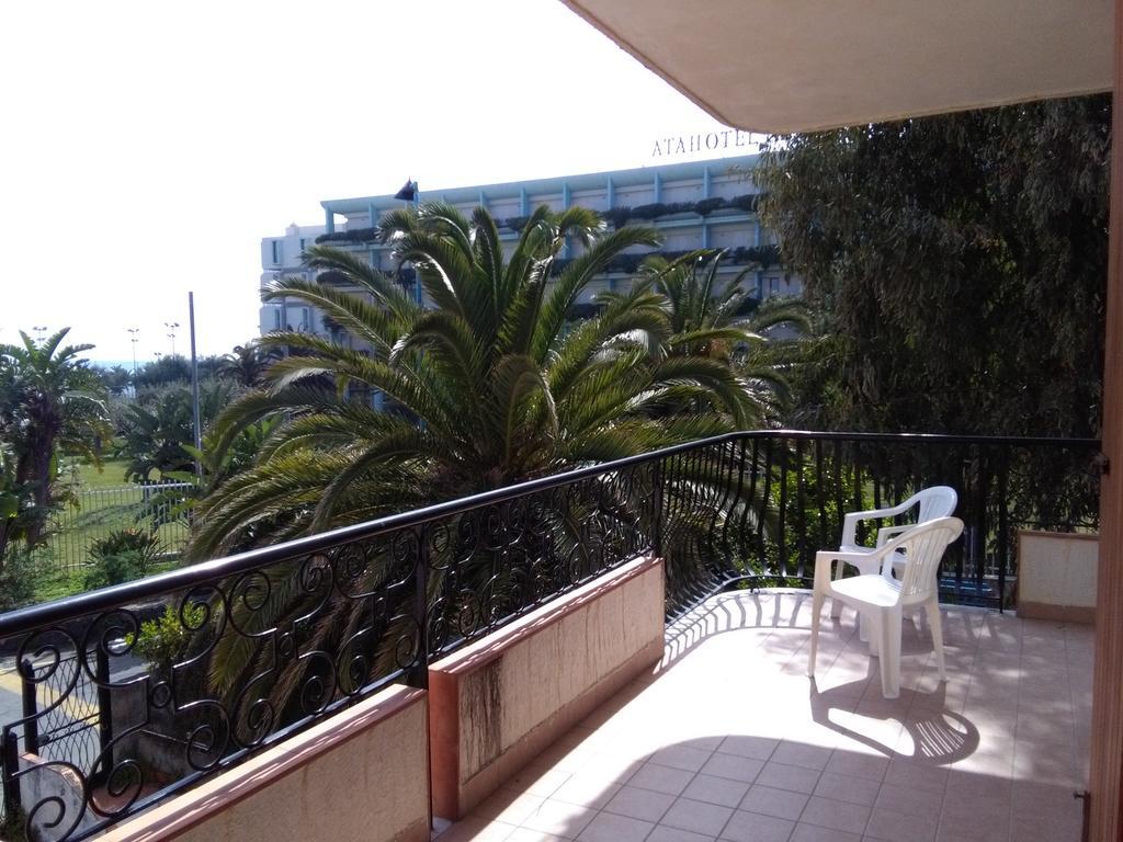 Holiday Home Recanati ジャルディーニ・ナクソス エクステリア 写真