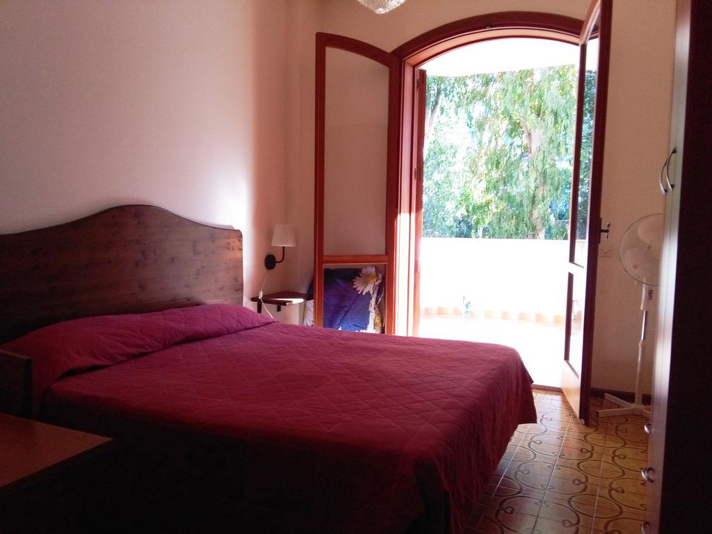 Holiday Home Recanati ジャルディーニ・ナクソス エクステリア 写真