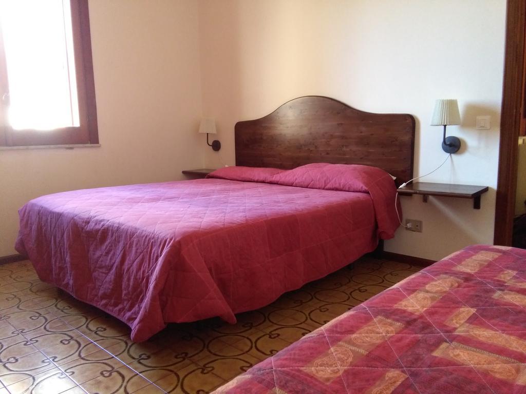 Holiday Home Recanati ジャルディーニ・ナクソス エクステリア 写真