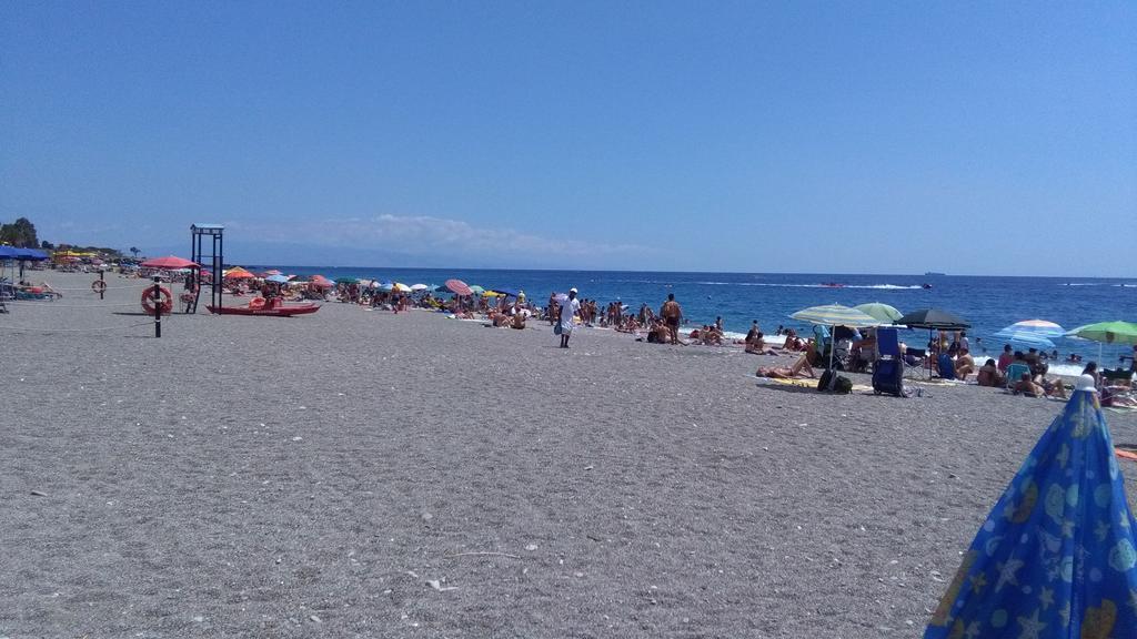 Holiday Home Recanati ジャルディーニ・ナクソス エクステリア 写真
